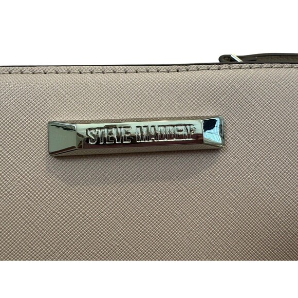 STEVE MADDEN Blannis Crossbody Purse Blush Pink Silver Logo Hardware Pockets - Picture 13 of 13